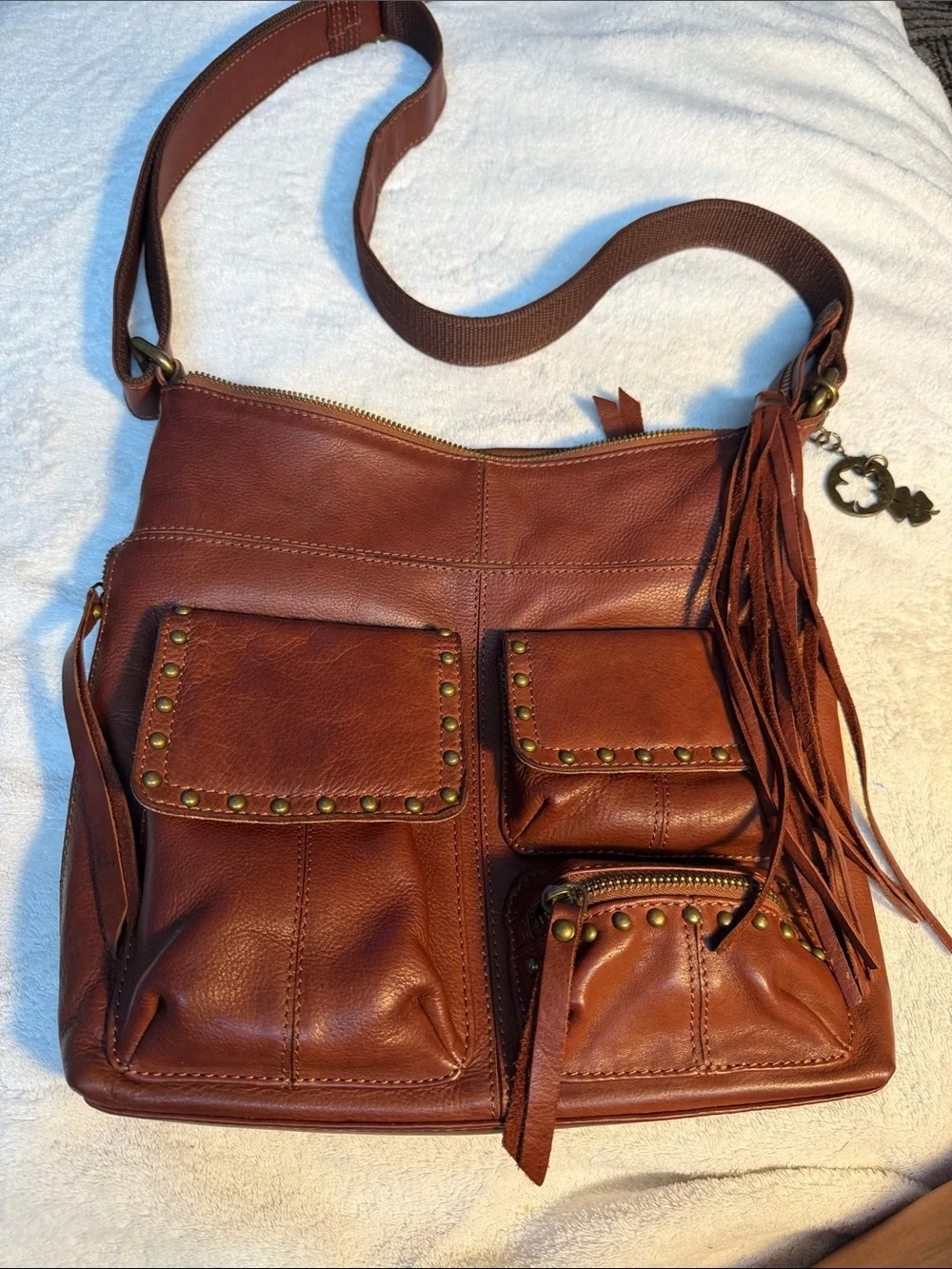 Lucky Brand 100 % Leather Women’s Brown Crossbody Bag  Fringe & Studded Pockets